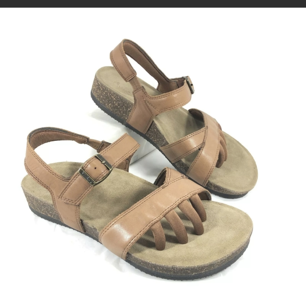 Wellrox Footbed Toe Seperators Ankle Strap Sandals